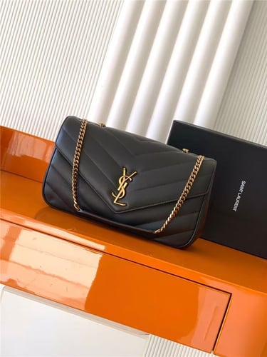 YVES SAINT LAURENT Loulou Medium In Matelasse Lamb...