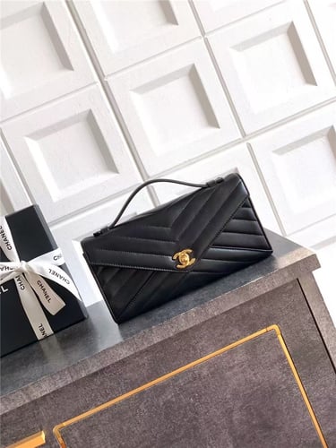 CHANEL Clutch