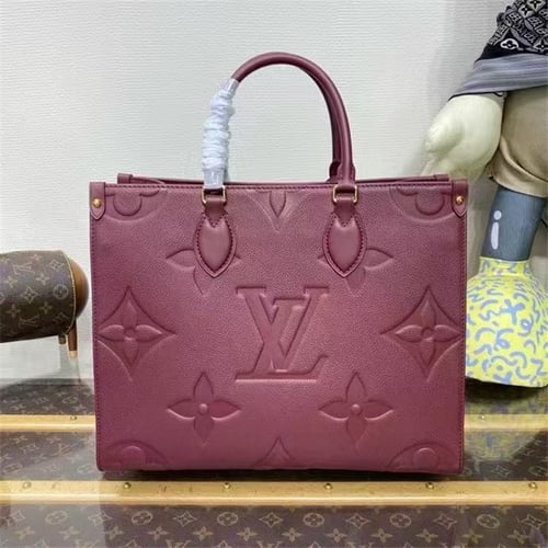 Louis Vuitton Onthego MM Monogram Handbag