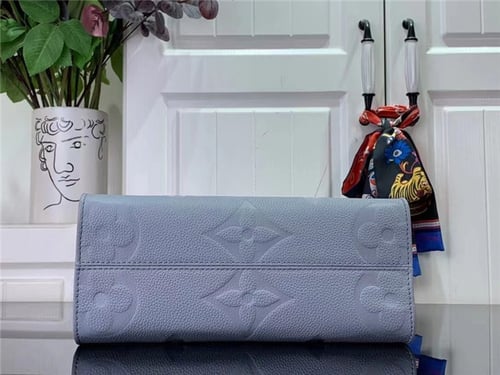 Louis Vuitton Onthego PM Monogram Handbag