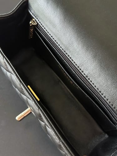 CHANEL Mini Flap Bag