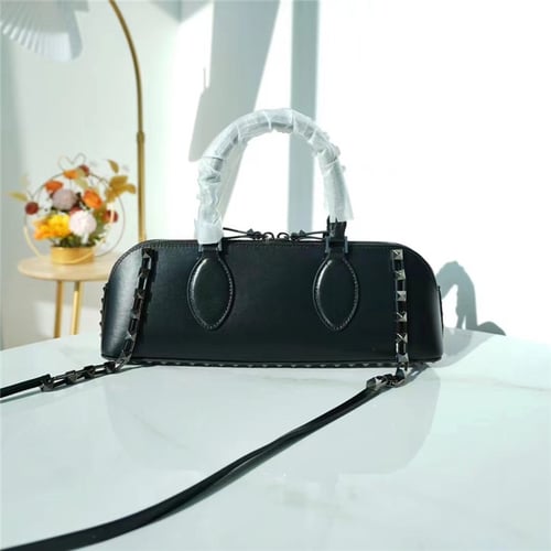 VALENTIN Garavani Rockstud Pm