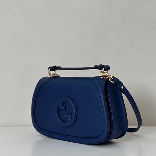 GUCCI Blondie Medium Top Handle Bag