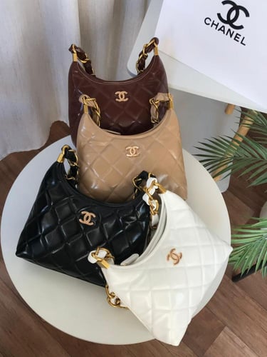 شنطة Chanel فاخرة كلاسيكية