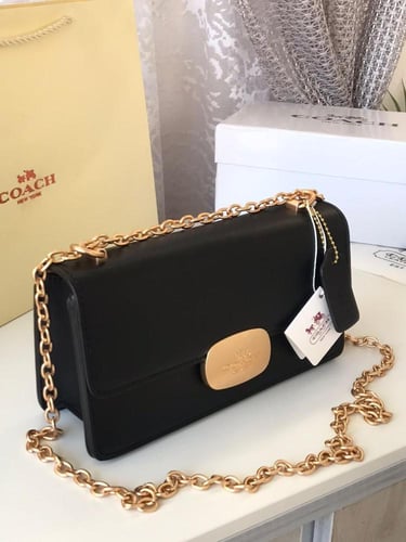 شنطة كوتش ماستر أنيقة – تصميم فاخر وعصري للاستخدام...