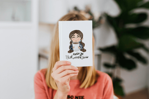 ملصق وفي القهوة تفاصيل وحياة من الجمال