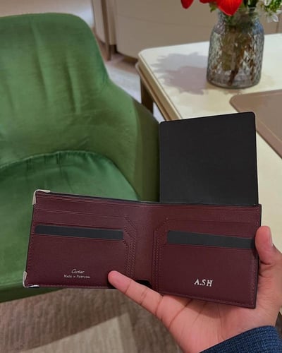 بوك كارتير بالاسم لون كحلي