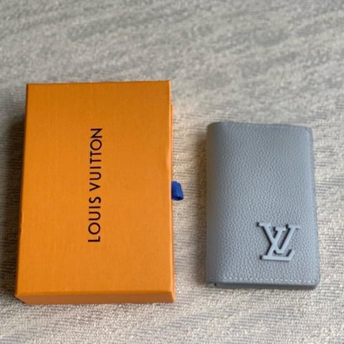 بوك رجالي ماركة LV اخر اصدار