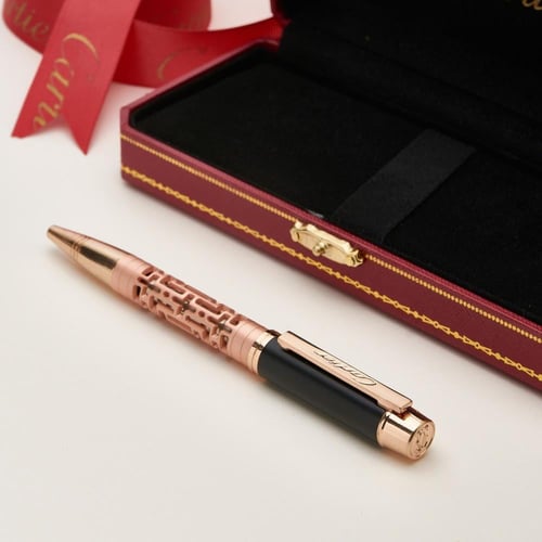 قلم رجالي ماركة كارتير مع الملحقات