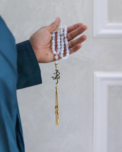 سبحه رجاليه عقيق ملكي بالاسم