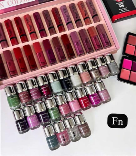 بوكس مناكير ٢٤ لون الاصدار الجديد