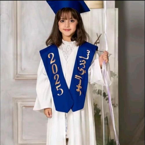 عباية تخرج بنات 2025