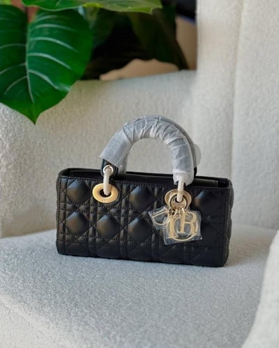 شنطة ديور دي جو درجة اولى مع الملحقات