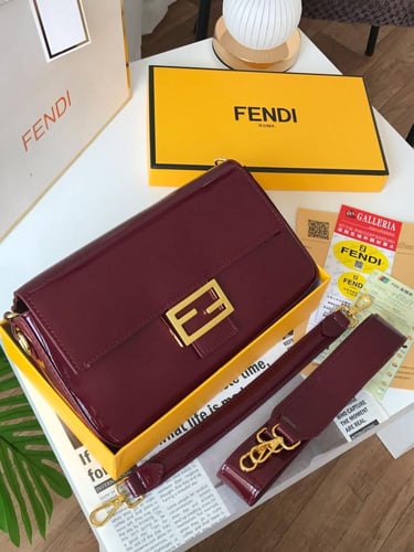 شنط ماركة فندي الجديدة مع الملحقات