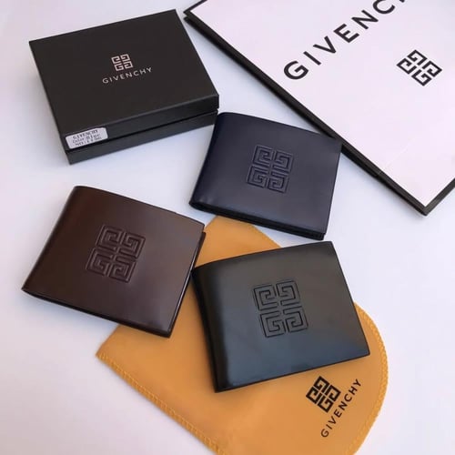 محافظ رجالية ماركة جيفنشي