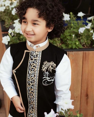 سديري اطفال لون اسود رصاصي بيج لمظهر أنيق