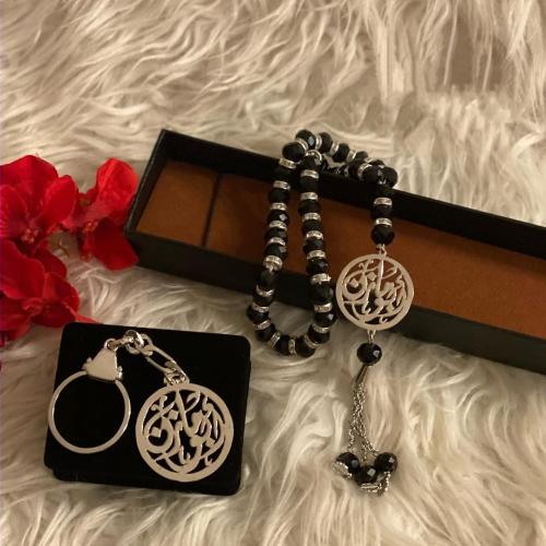 طقم رجالي سبحه مع ميداليه بالاسم