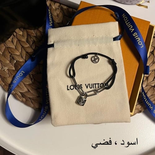 اسوارة رجالي ماركة لويس فيتون بتصميم القُفل