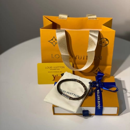 اسوارة رجالي ماركة لويس فيتون