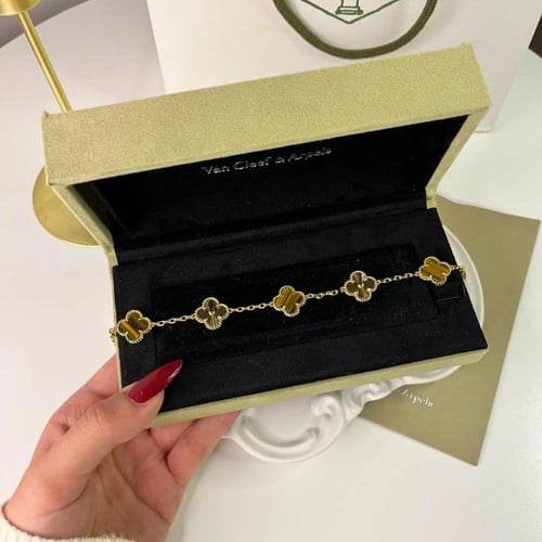 اساور فان كليف نسائية بتصميم 5 وردات