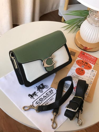 شنطة كوتش درجة اولى مع الملحقات