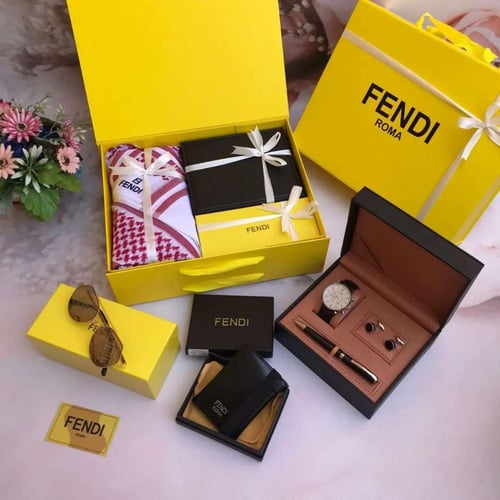 طقوم رجاليه فاخره اصدار جديد ماركه فندي