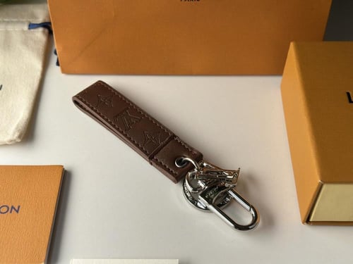 ميداليات مفاتيح لويس فيتون