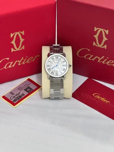 ساعات كارتير نسائي مع ملحقات الماركة