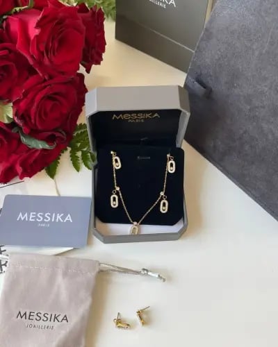 طقم ميسيكا تشوكر سلسال مع حلق