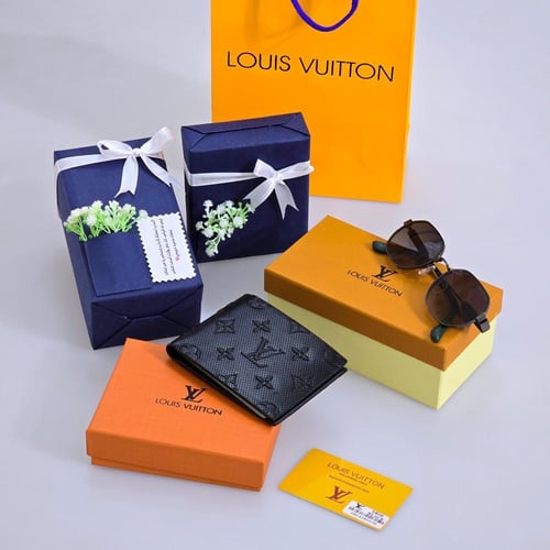 هدايا رجاليه فخمة نظارة مع محفظة