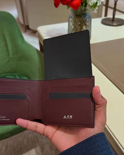 بوك كارتير بالاسم لون كحلي