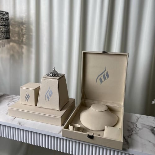 طقم مبخره جلد مع علبه العقد