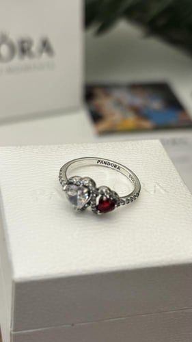 خاتم باندورا