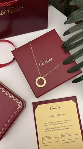 سلسال كارتير LOVE