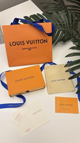 سلسال لويس فيتون