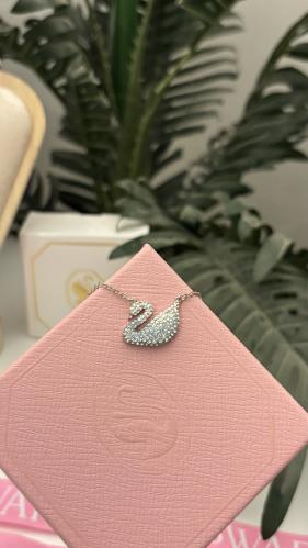 سلسال سوارفسكي البجعة كبير