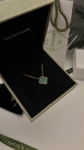 سلسال فان كليف مع الملحقات