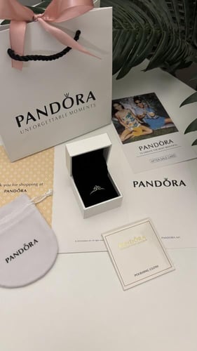 خاتم باندورا