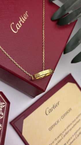 سلسال كارتير LOVE