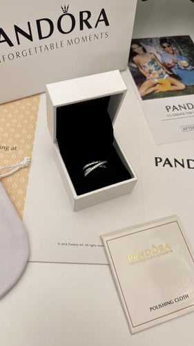 خاتم باندورا