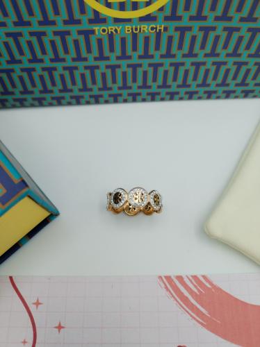 خاتم توري بورش ذهبي مع الملحقات