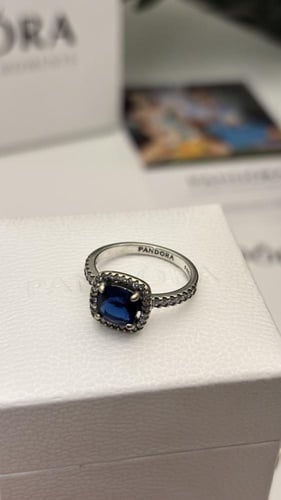 خاتم باندورا