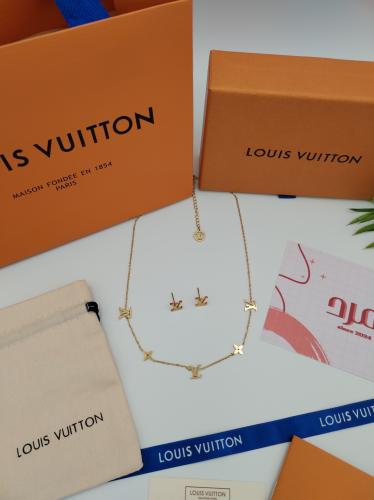 طقم لويس فيتون ذهبي