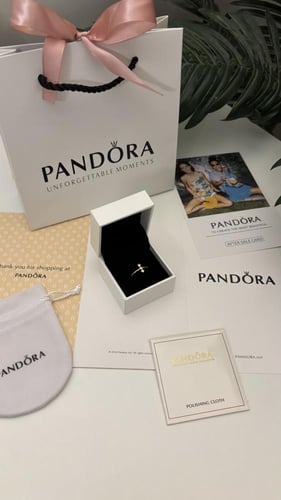 خاتم باندورا