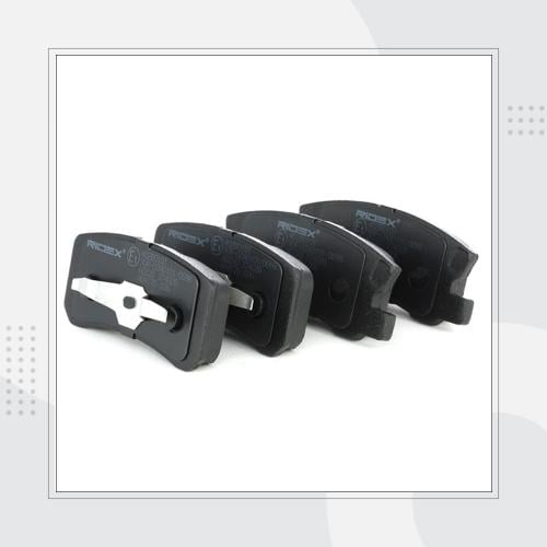 فحمات فرامل خلفي باجيرو 2001-2020 مكينة 3000+3500