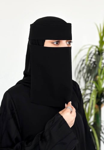 عدد 2 نقاب بربطه حرير قصير + عدد 2 نقاب بربطه حرير...