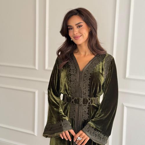 قفطان مخمل زيتي