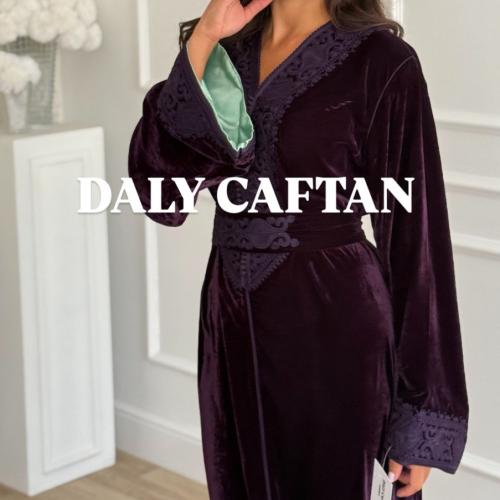 قفطان مخمل موف غامق