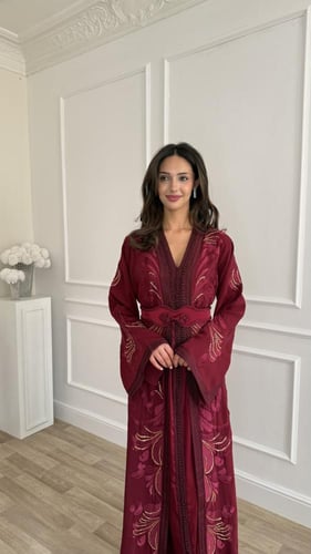 تكشيطة كريب عنابي