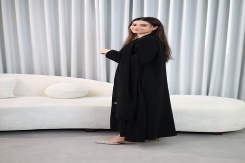 عباية كريب ملكي ساده كلوش أو كلوش دبل